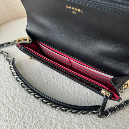 Chanel 19 Quilted Wallet On Chain WOC