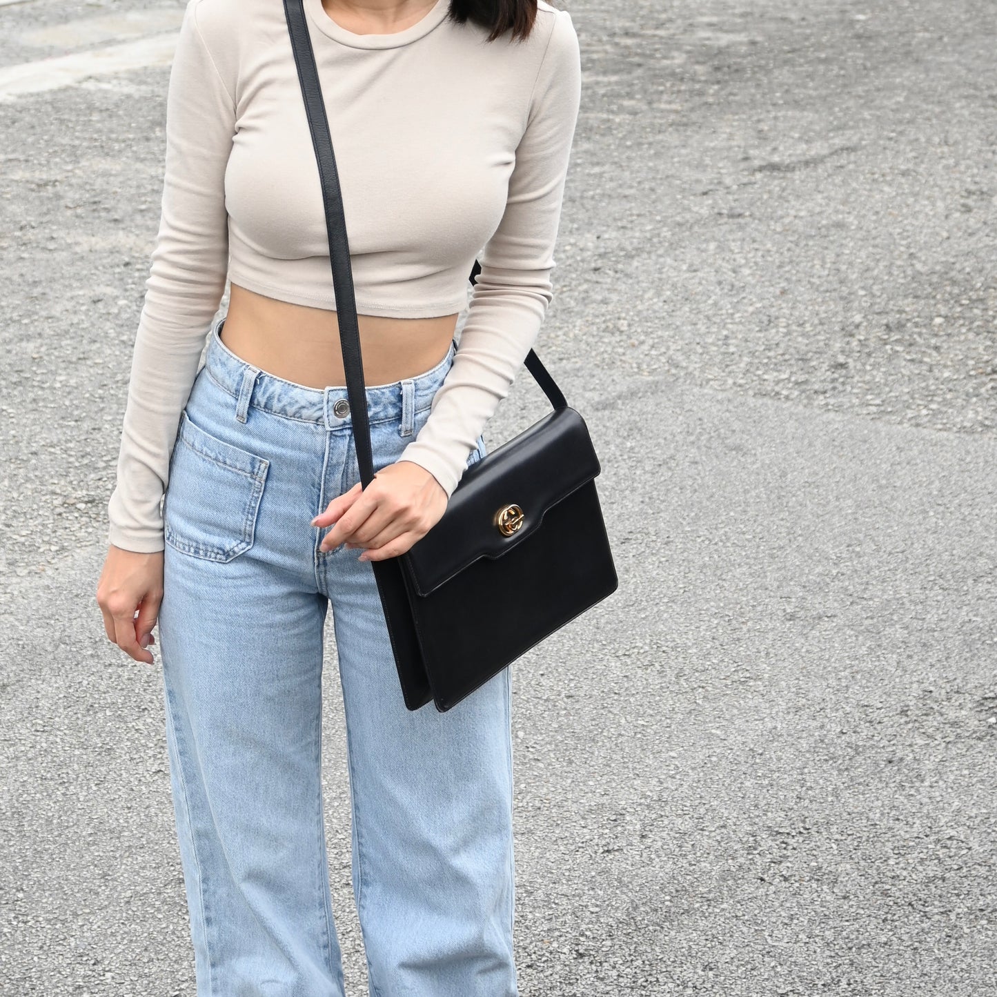 Gucci Turnlock G Navy Leather Bag