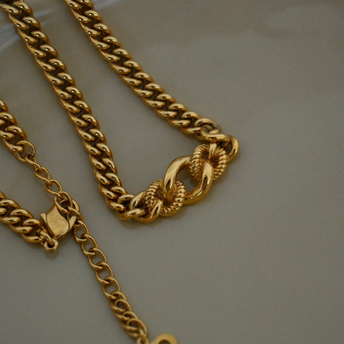 Christian Dior Textured Chain Necklace