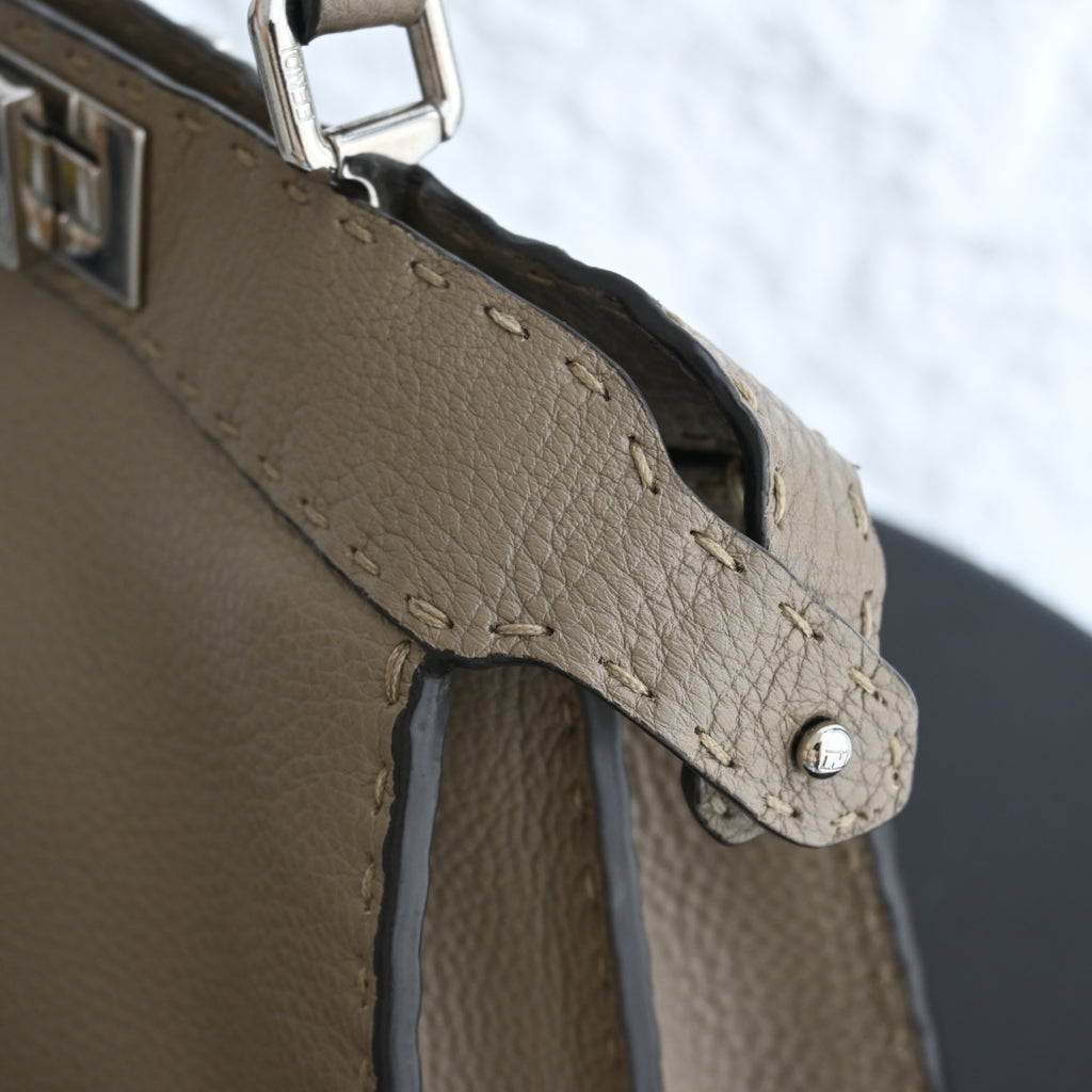 Fendi Peekaboo IseeU Small - Leluxe Vintage Sdn. Bhd.