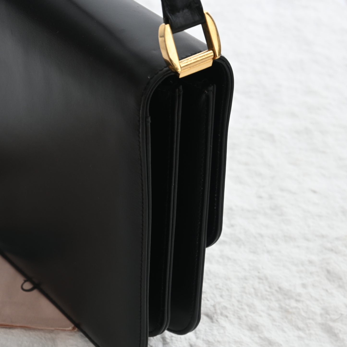 Old Gucci Flap Box CalfSkin Shoulder Bag