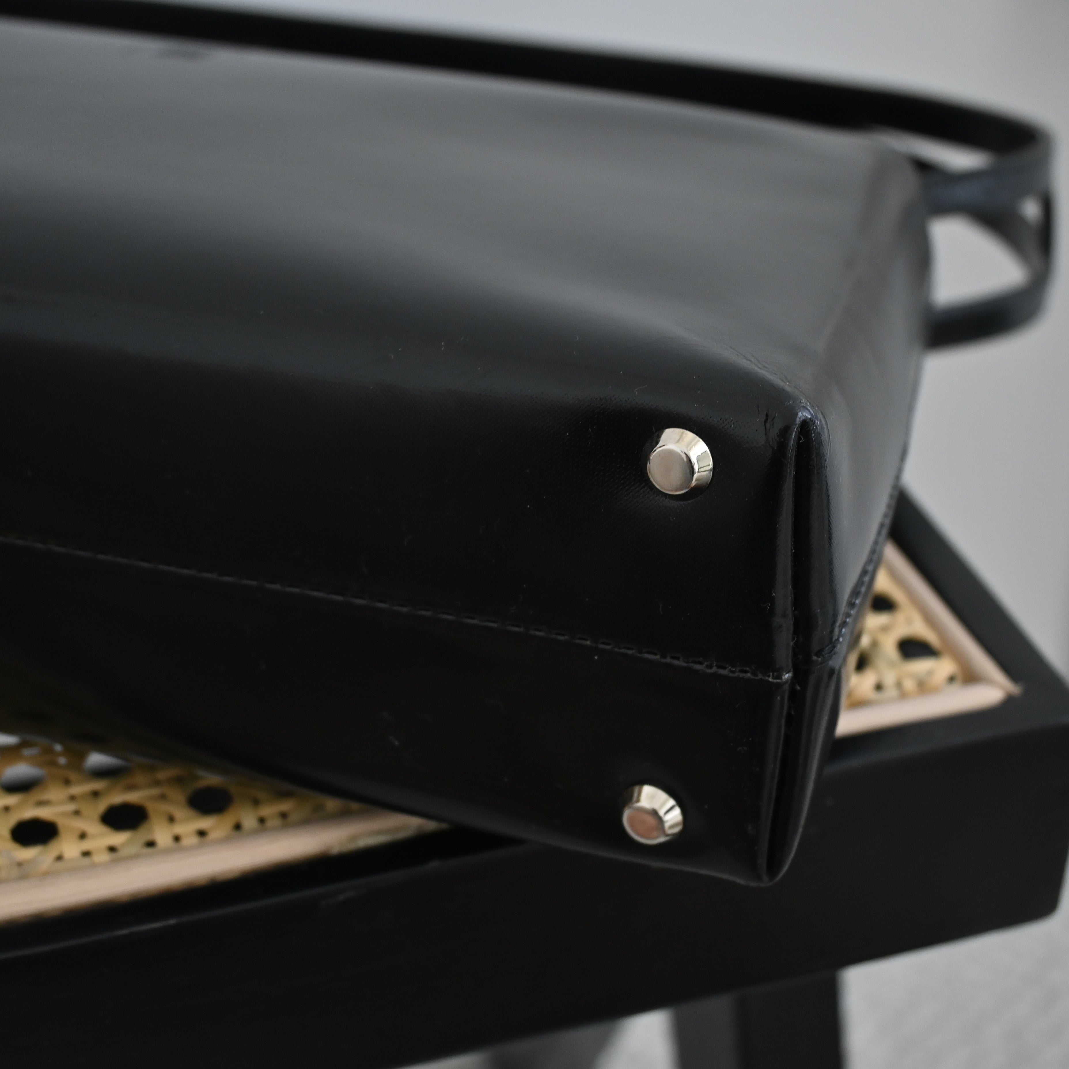 Givenchy Vintage 4G Shoulder Bag – Leluxe Vintage Sdn. Bhd.