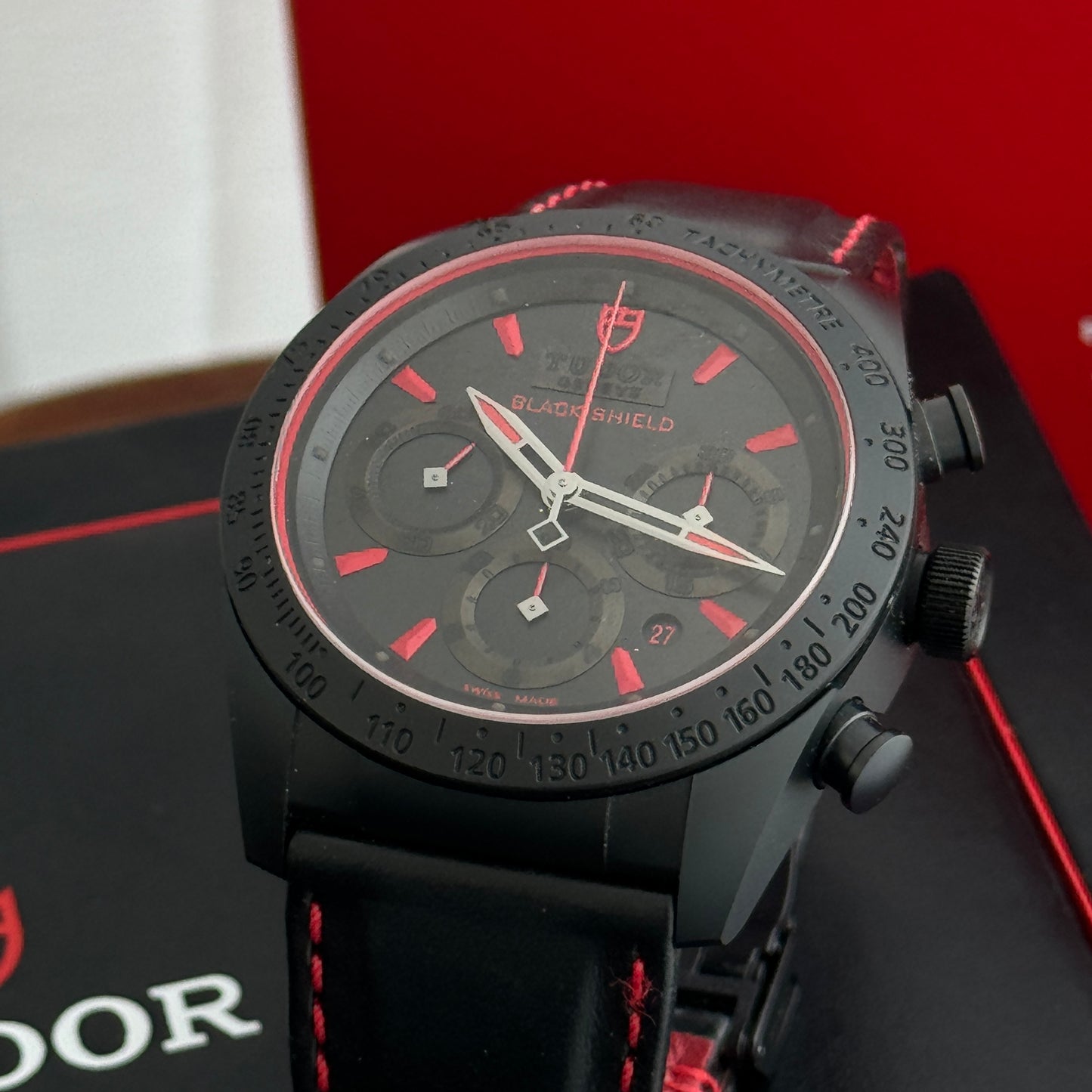 Tudor Fastrider Black Shield