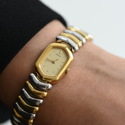 Seiko 2E20-5620 Watch