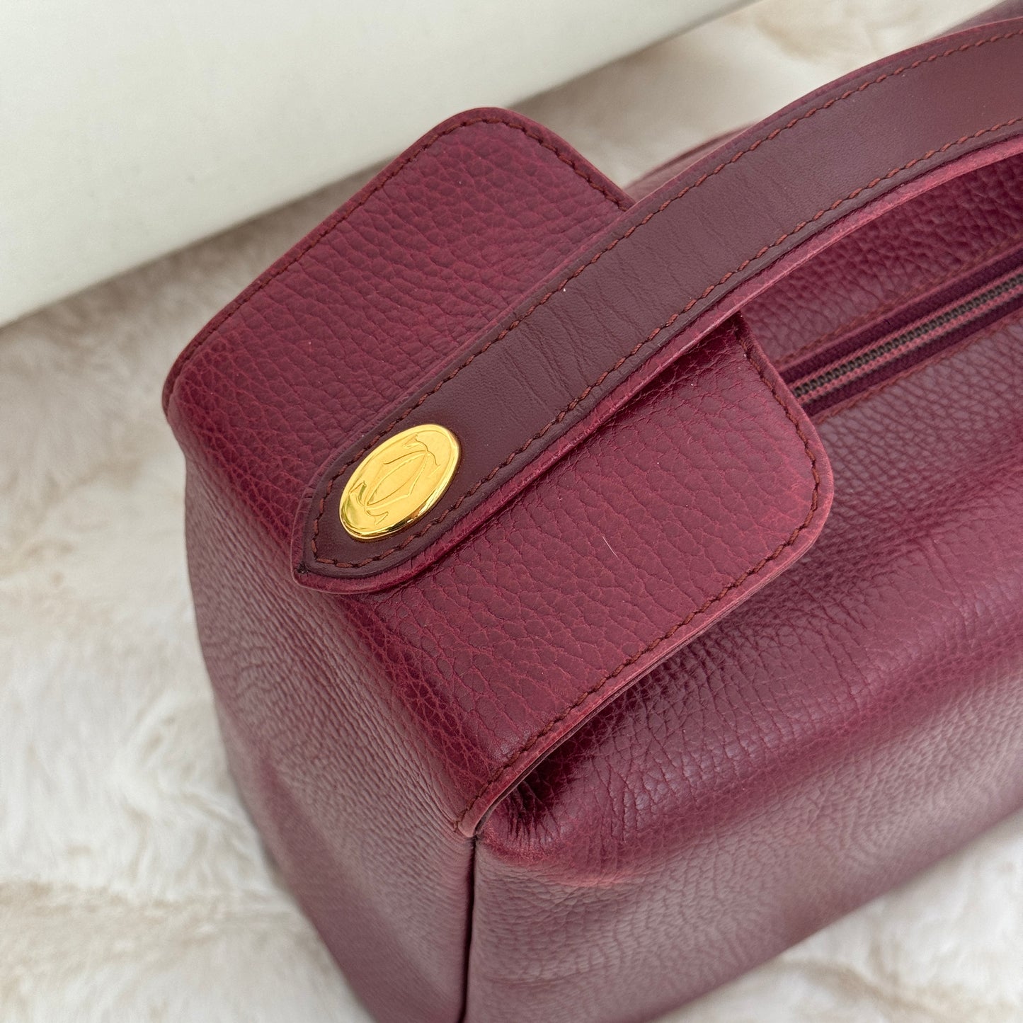 Must de Cartier Trinity Burgundy Lunchbox