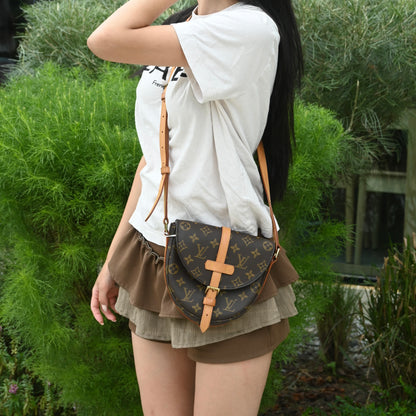 Louis Vuitton Chantilly PM
