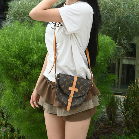 Louis Vuitton Chantilly PM