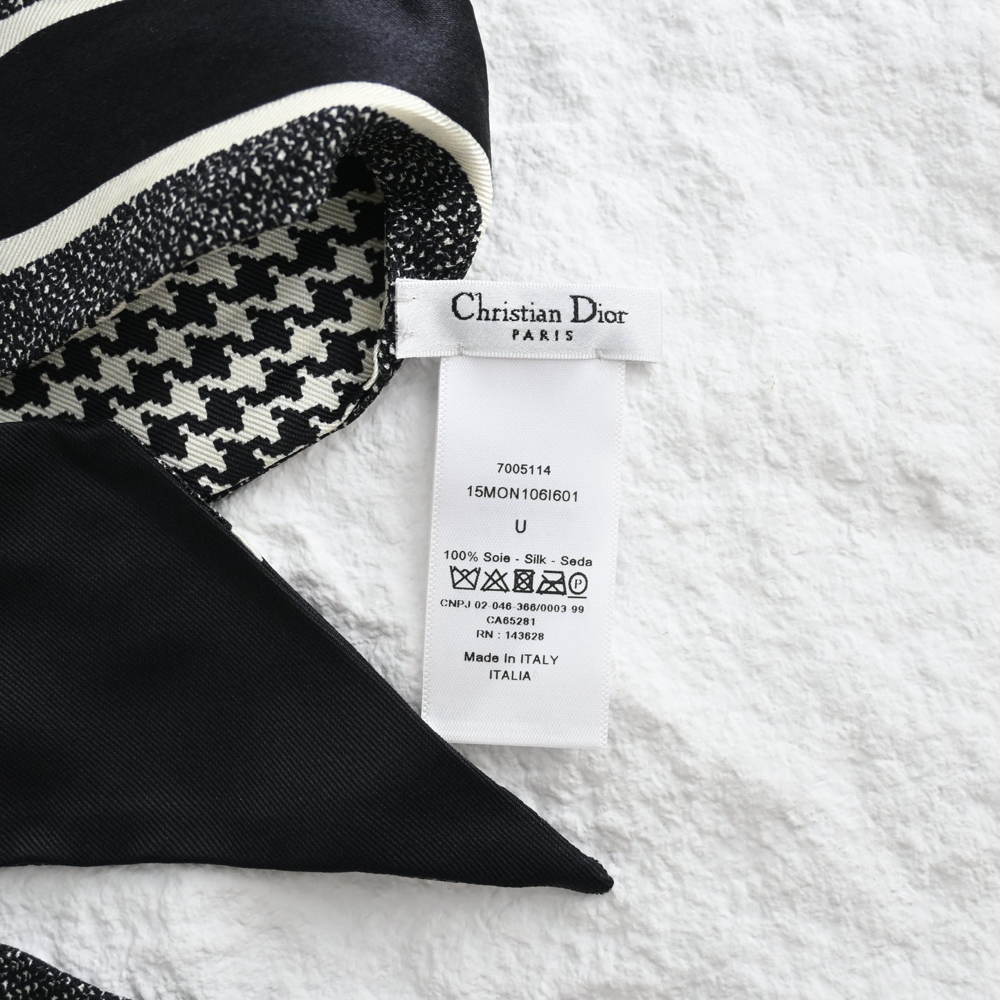 Dior 30 Montaigne Mitzah Silk Twilly