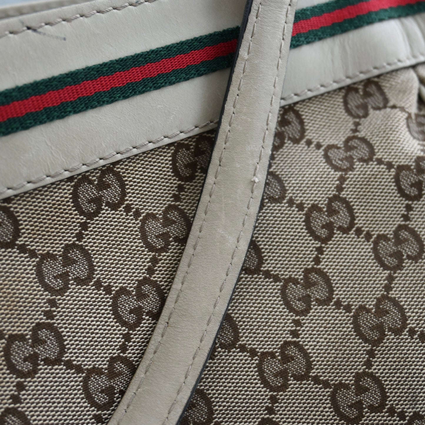 Gucci GG Sherry Line Tote