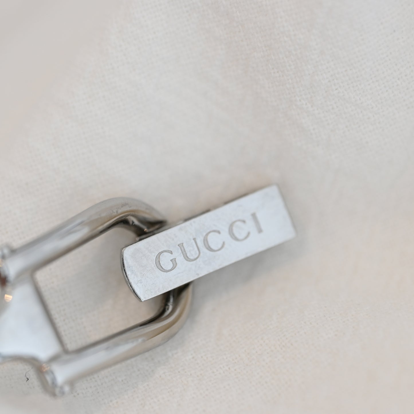 Gucci 1500L Bangle Watch