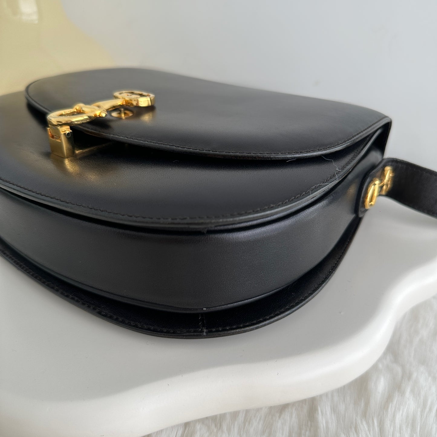 Old Gucci Saddle Shoulder Bag