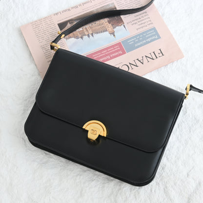 Old Gucci Flap Box CalfSkin Shoulder Bag