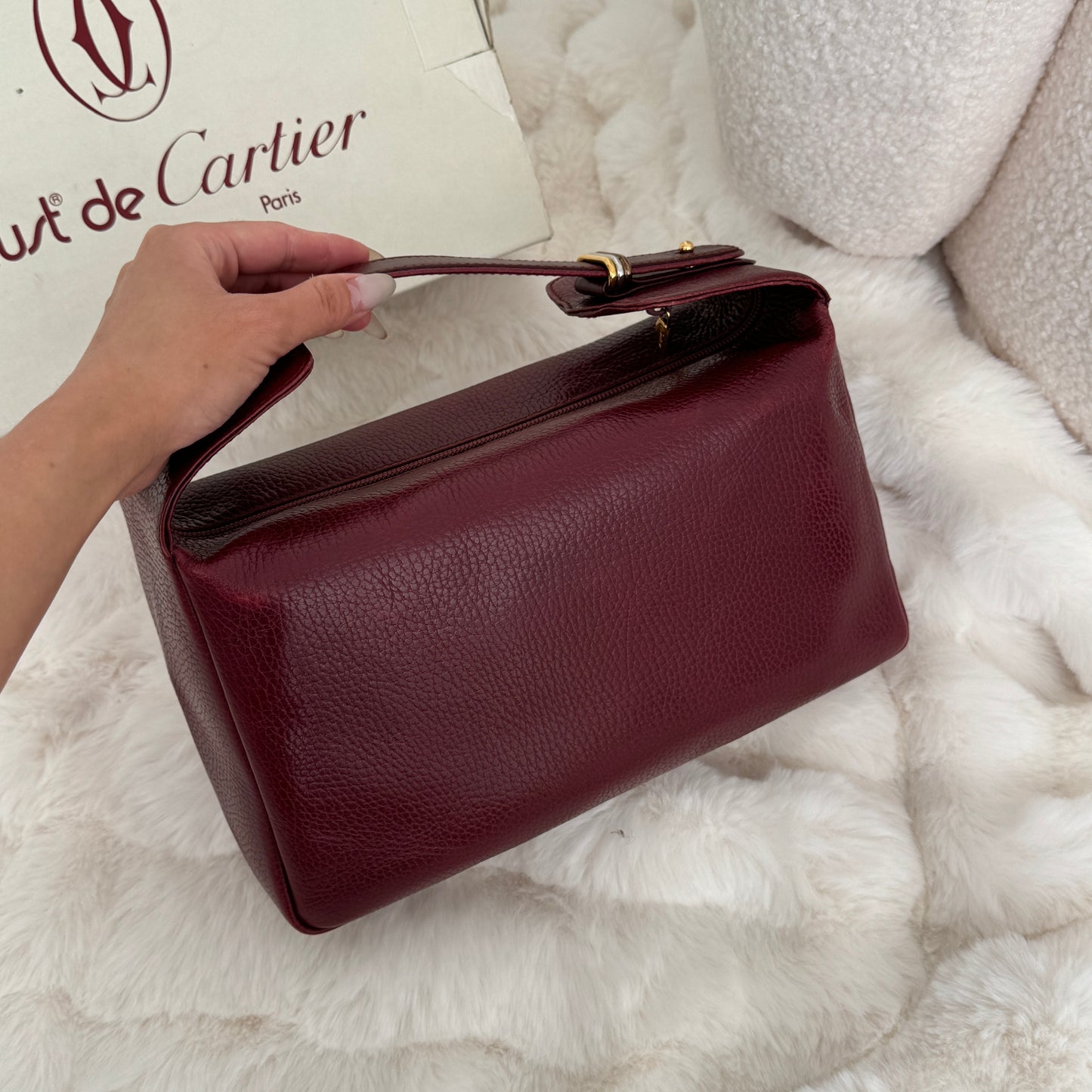 Must de Cartier Trinity Burgundy Lunchbox