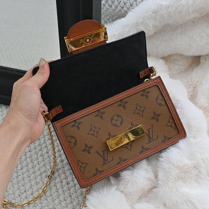 Louis Vuitton Monogram Reverse Portefeuille Dauphine WOC