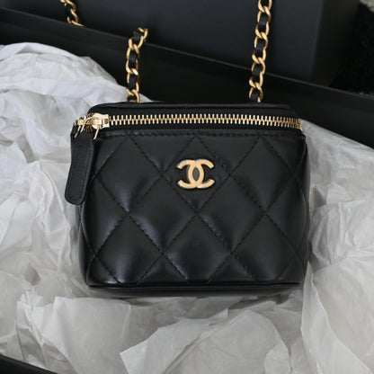 Chanel Mini Vanity Case Pearl Crush