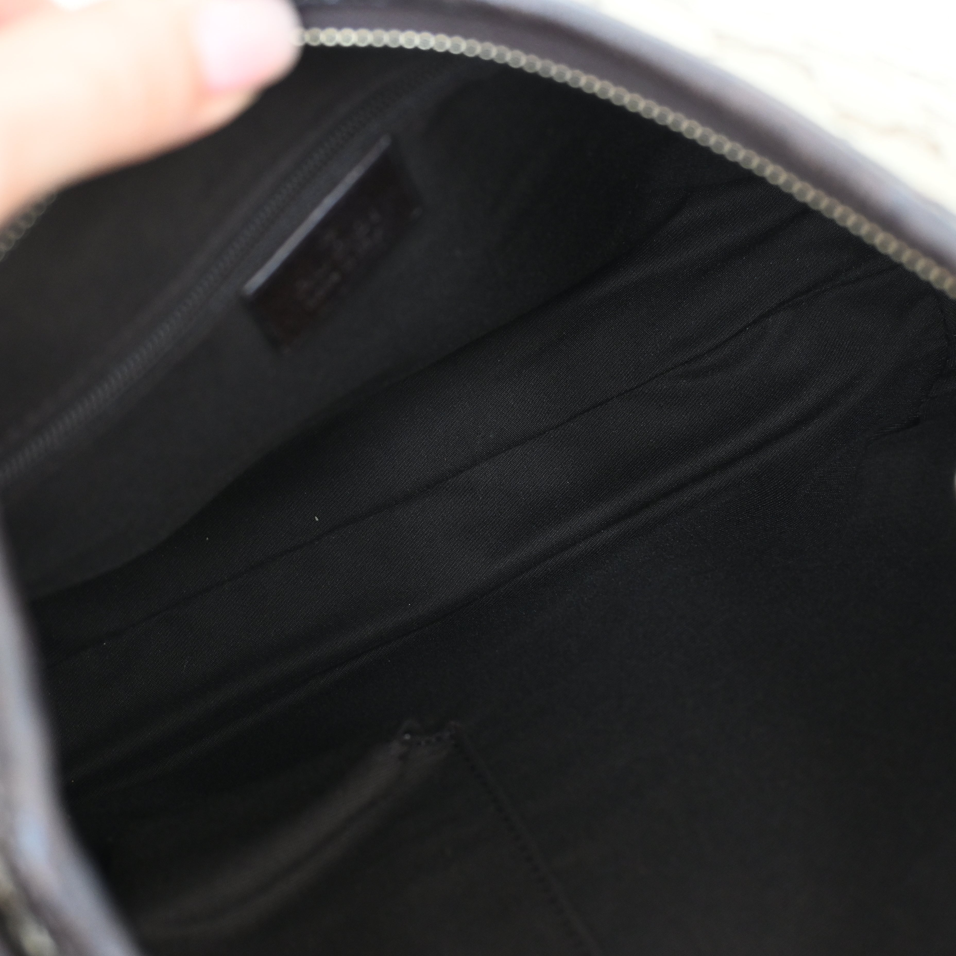 Gucci Abbey Canvas D Ring Hobo Bag - Leluxe Vintage Sdn. Bhd.