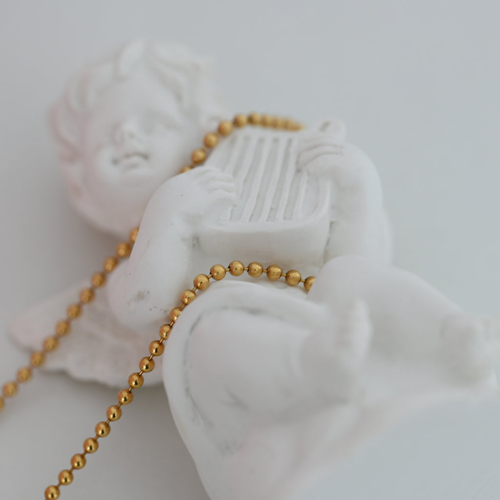Mikimoto Pearl Necklace 18K Yellow Gold - Leluxe Vintage Sdn. Bhd.