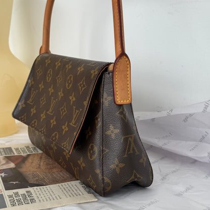 Louis Vuitton Looping PM Monogram