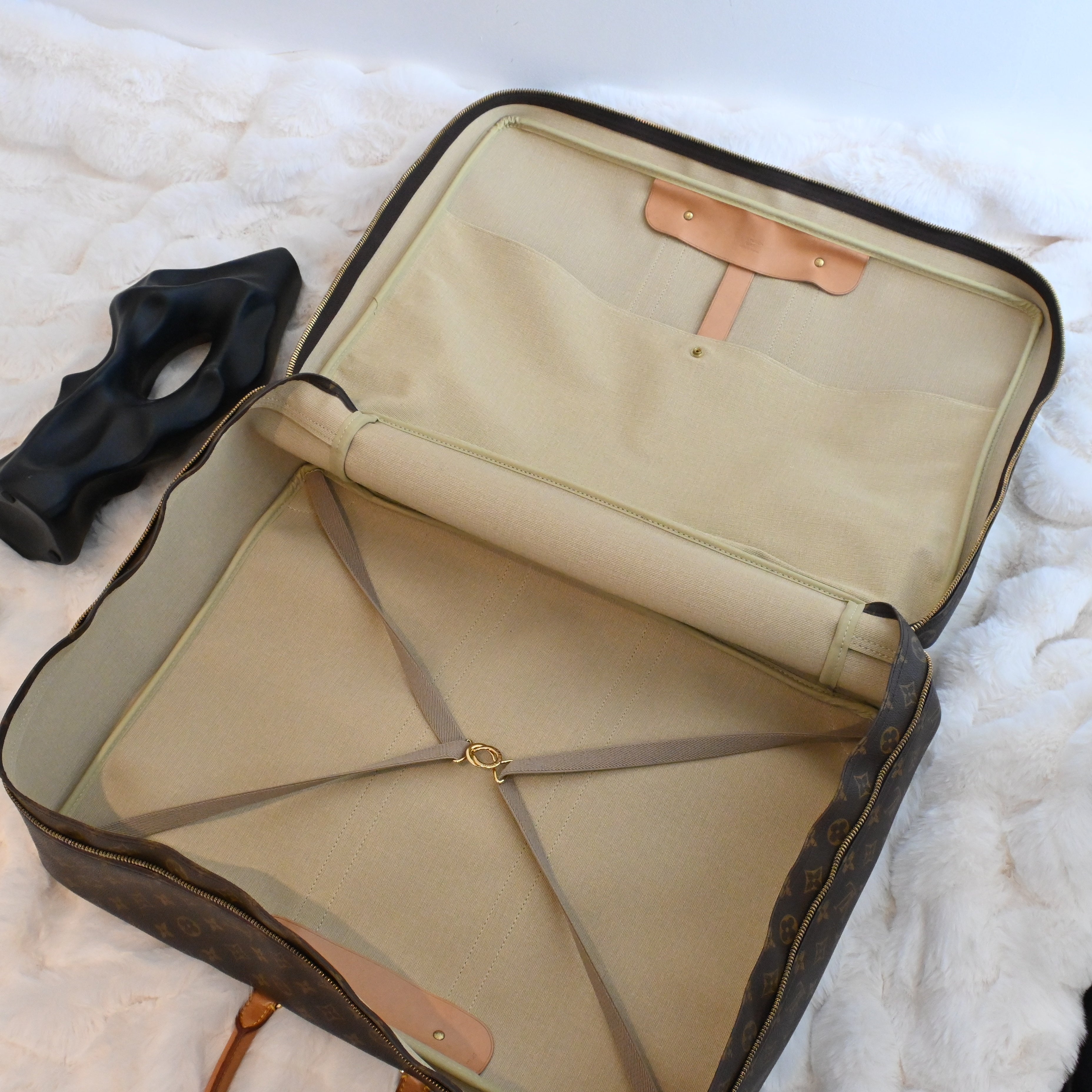 Louis Vuitton Monogram Sirius 55 - Leluxe Vintage Sdn. Bhd.