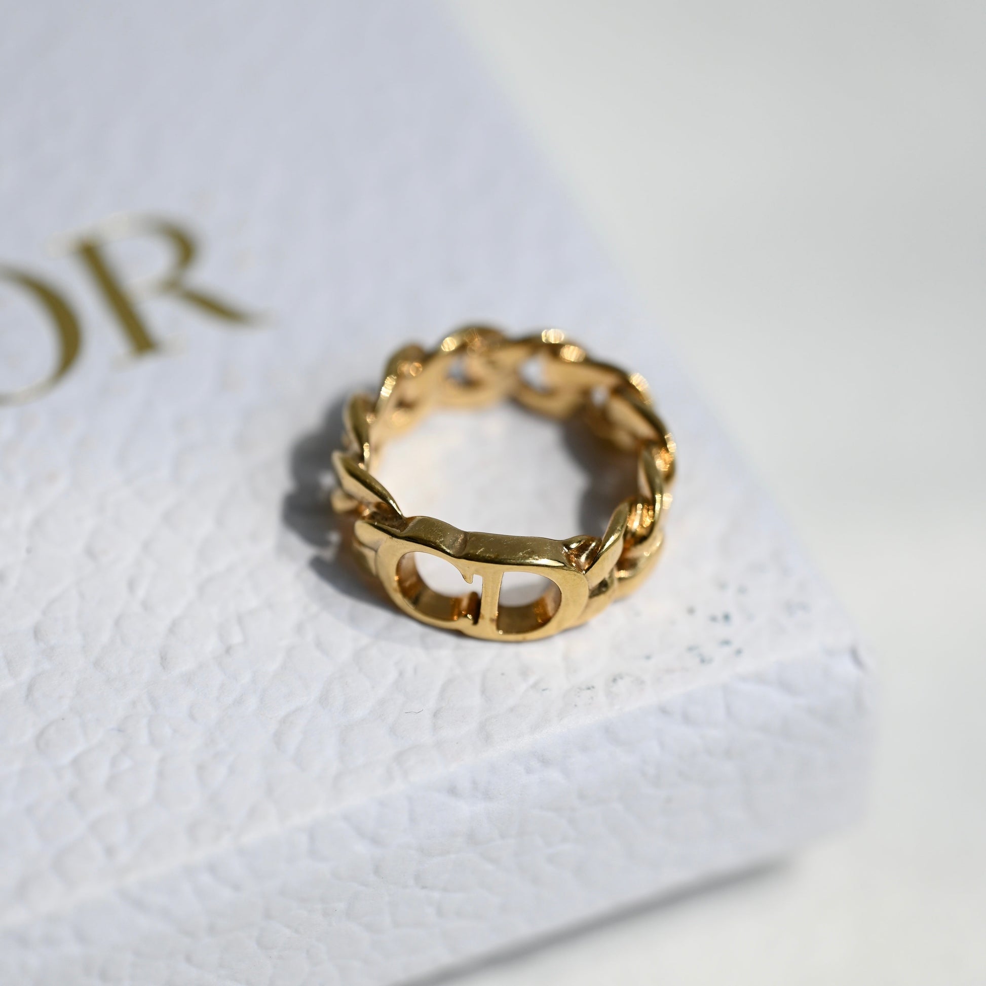 Dior Danseuse Etoile Ring Gold - Leluxe Vintage Sdn. Bhd.
