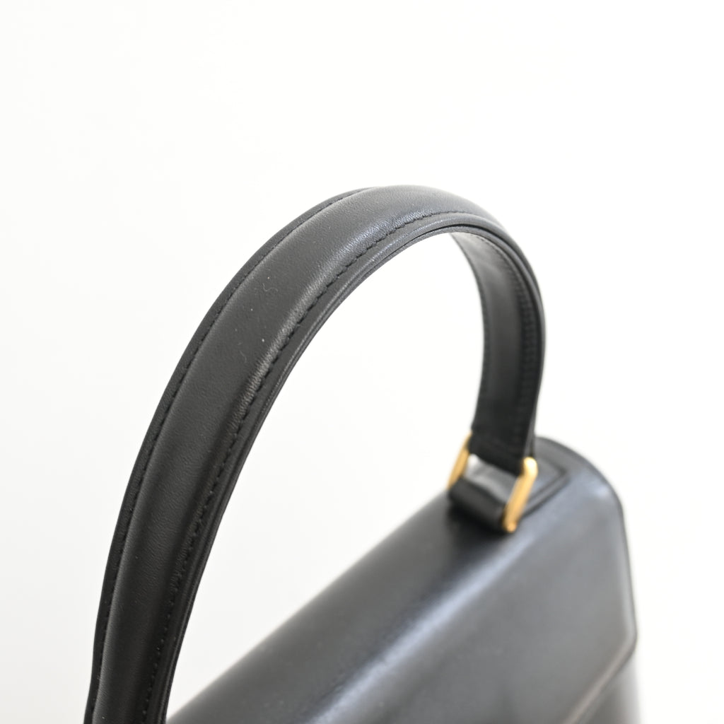 Givenchy 4G Top Handle Black Kelly - Leluxe Vintage Sdn. Bhd.