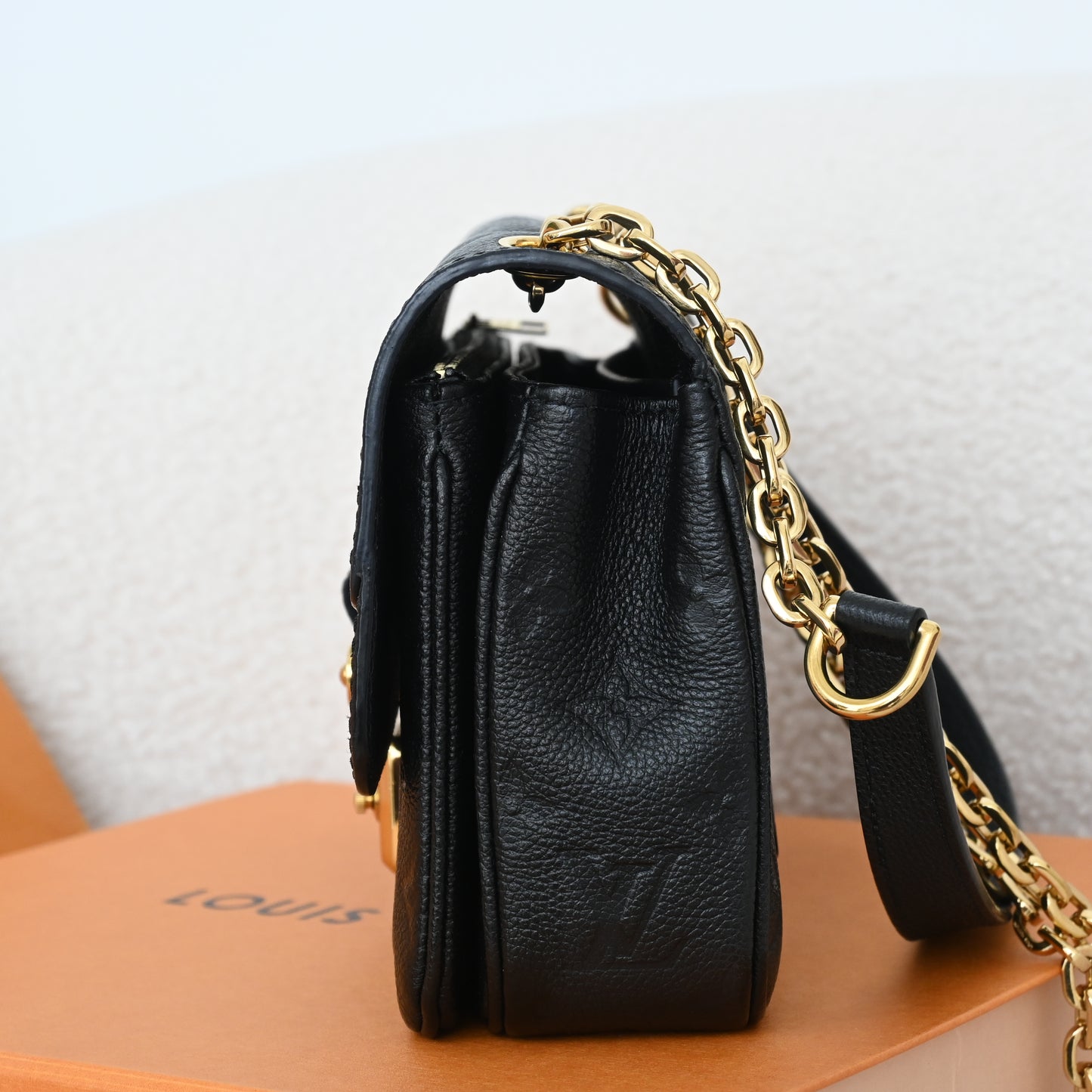 Louis Vuitton Marceau Monogram Empreinte