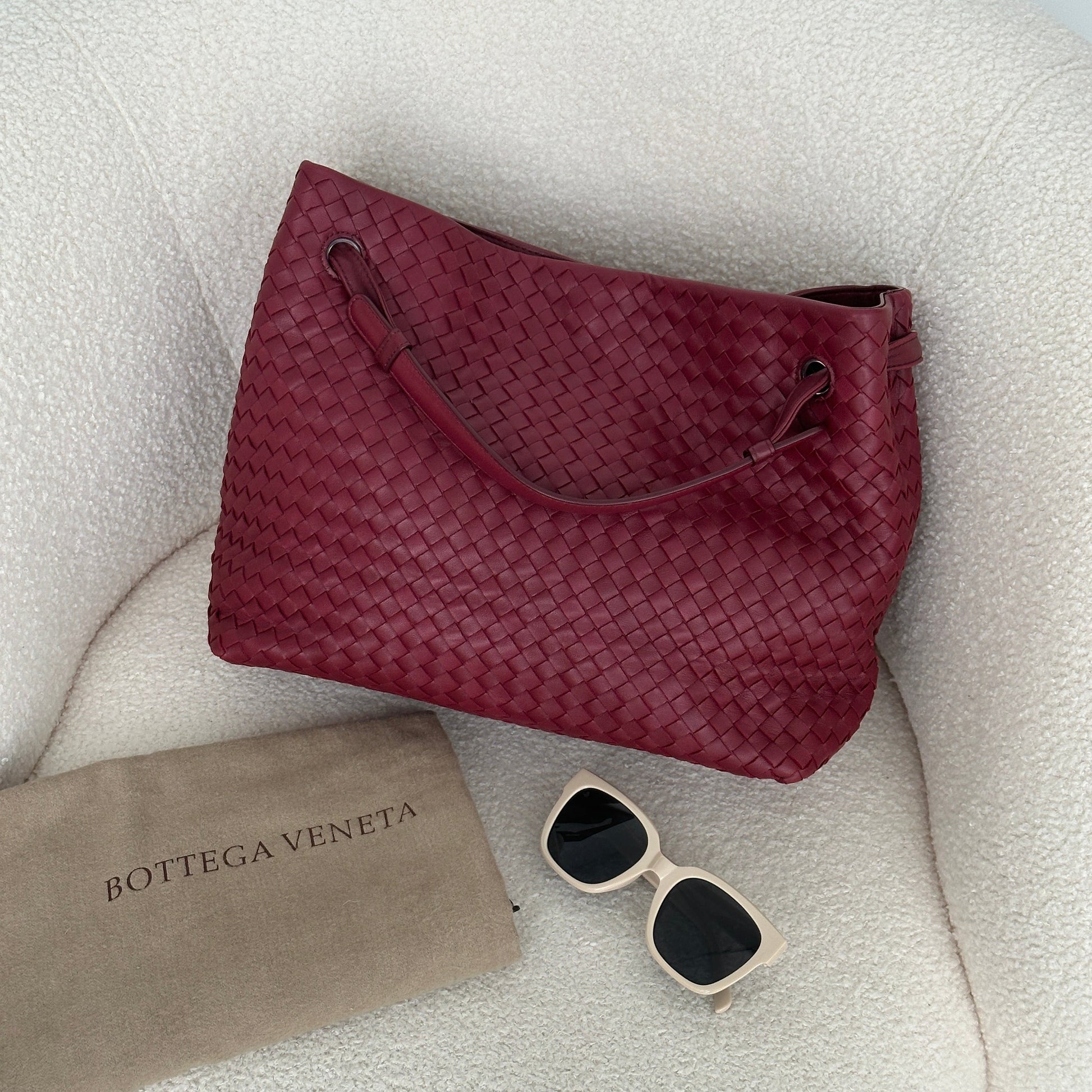 Bottega Veneta Intrecciato Garda Bag Burgundy - Leluxe Vintage Sdn. Bhd.