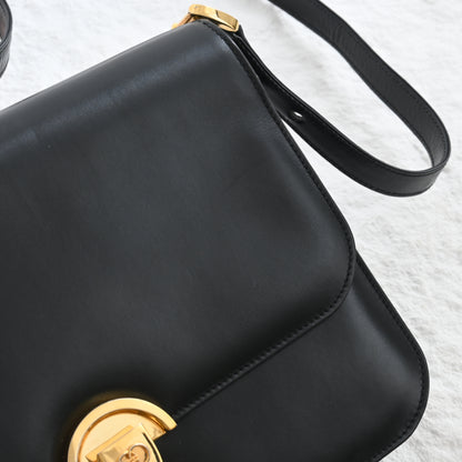 Old Gucci Flap Box CalfSkin Shoulder Bag