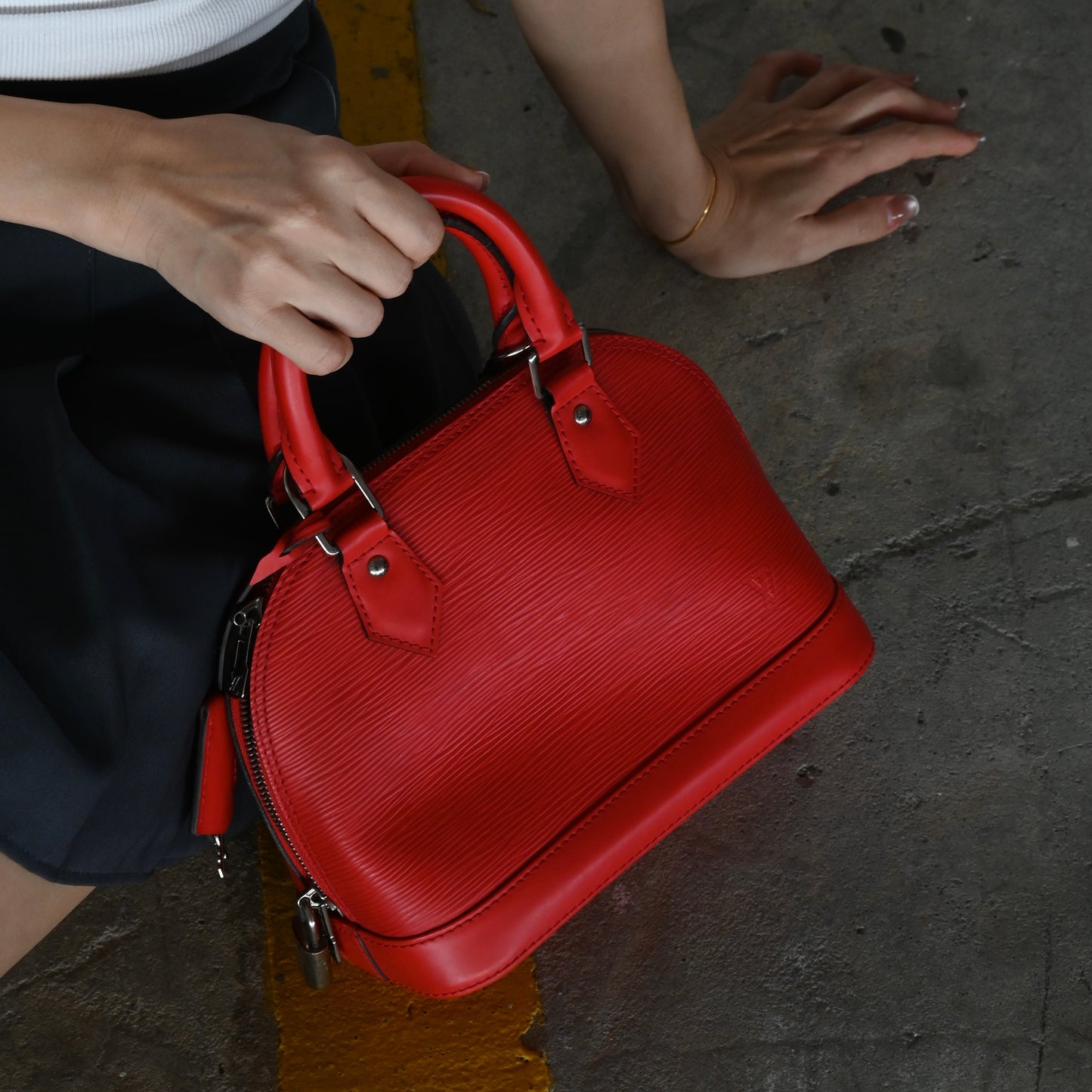 Louis Vuitton Alma BB in Epi