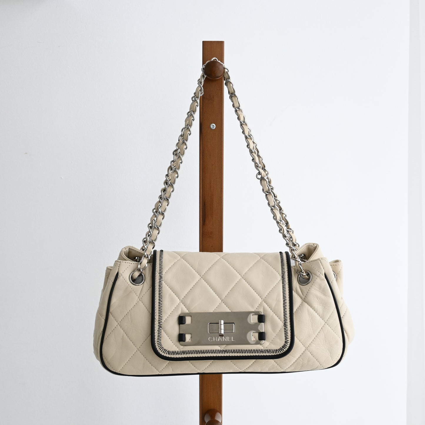 Chanel Matelasse Lambskin Chain Tote Bag 2.55 SHW