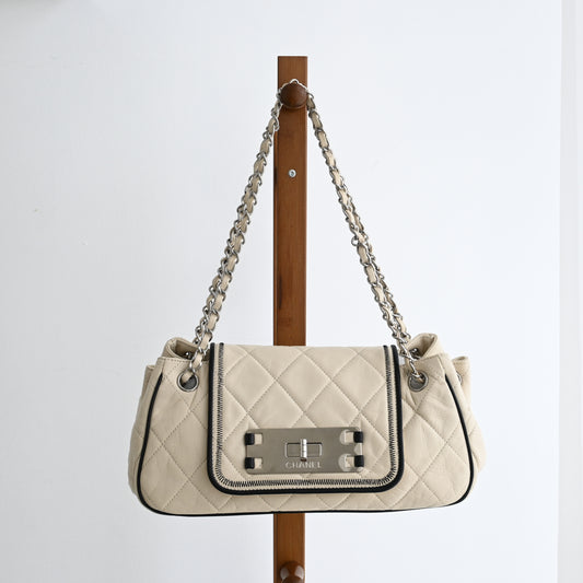 Chanel Matelasse Lambskin Chain Tote Bag 2.55 SHW