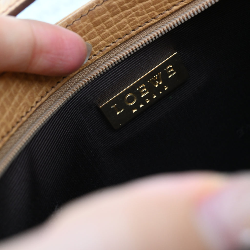 Loewe Small Hobo Shoulder Bag - Leluxe Vintage Sdn. Bhd.