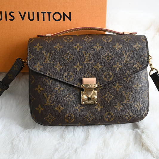 Louis Vuitton Pochette Métis Monogram