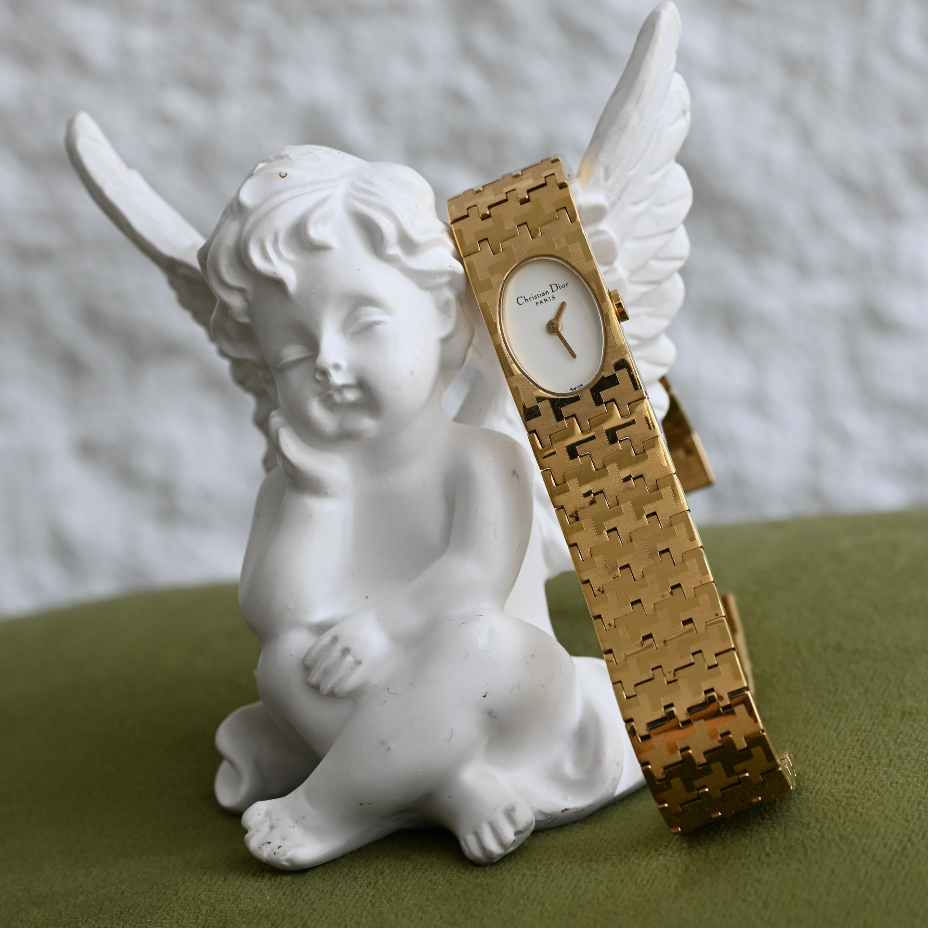 Christian Dior Miss Dior D70-150 Watch – Leluxe Vintage Sdn. Bhd.