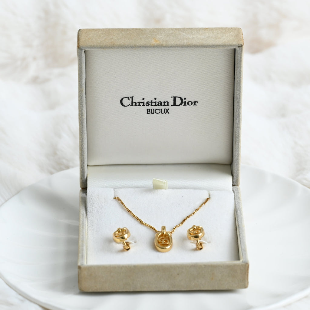 Christian Dior Vintage Oval Necklace Earclips Set - Leluxe Vintage Sdn. Bhd.