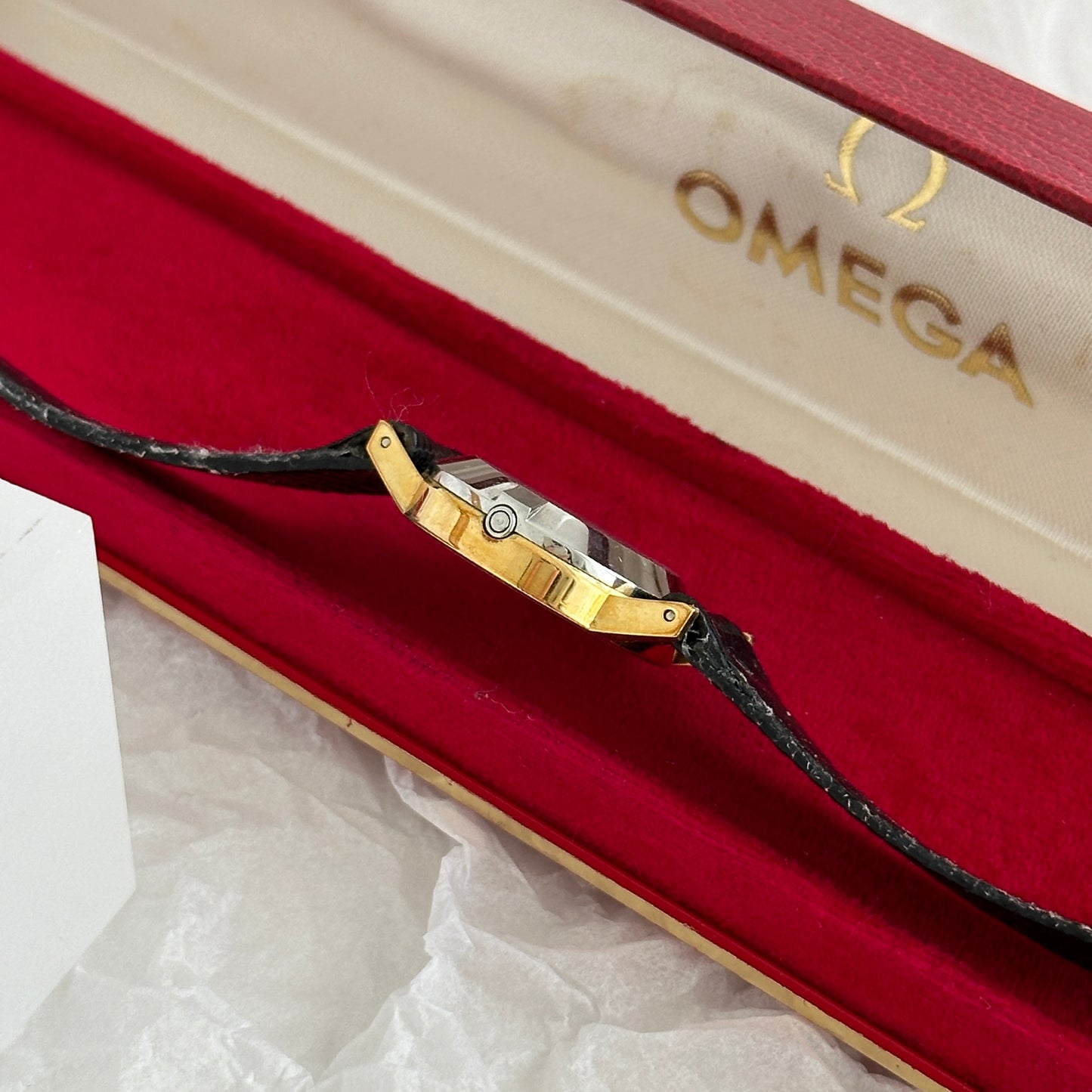 Omega De Ville Gold