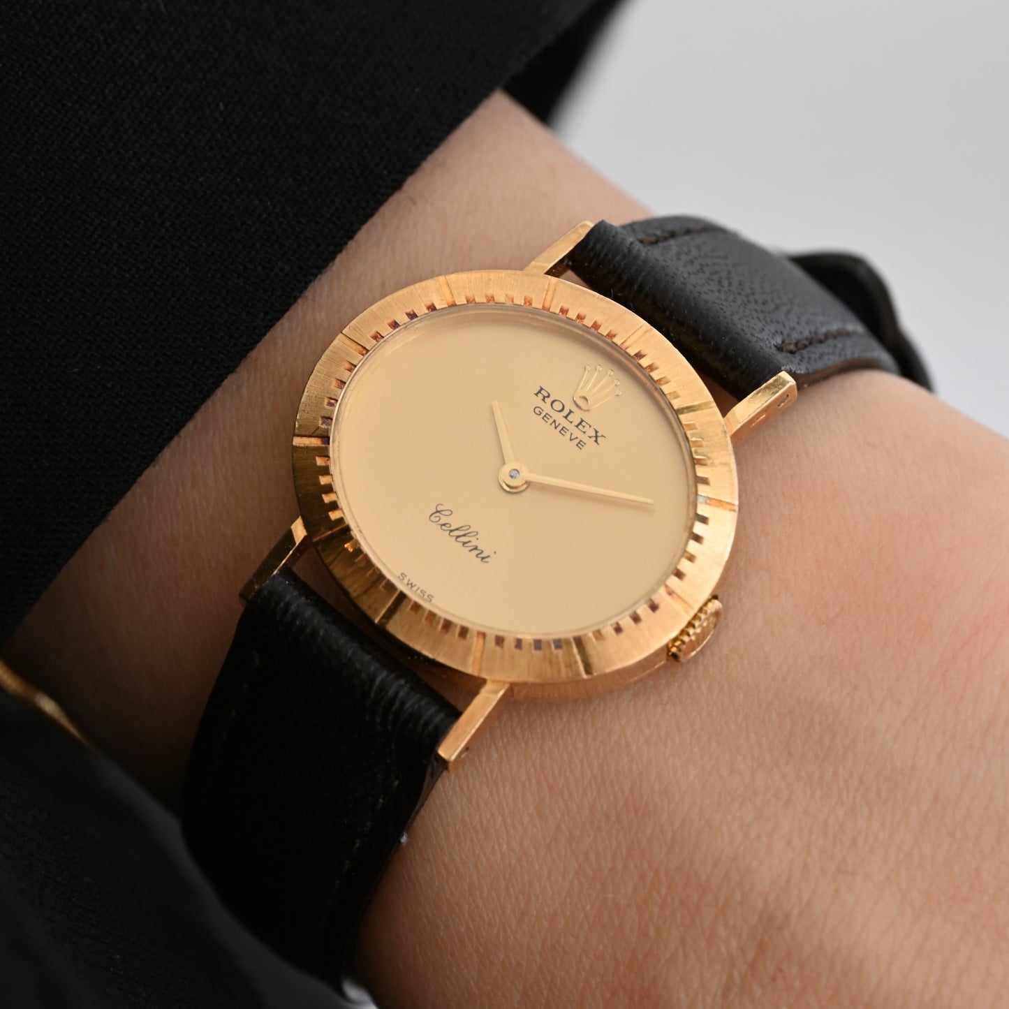 Rolex Cellini 4081 18K Yellow Gold