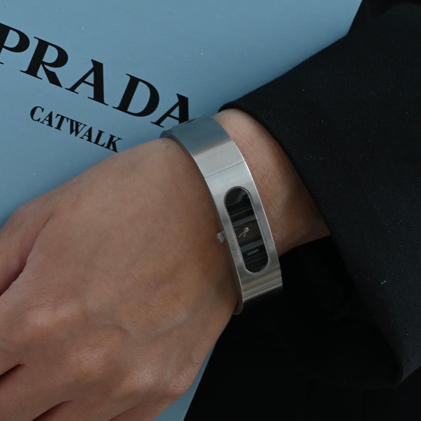 Gucci 2400S Stainless Steel Bangle Watch