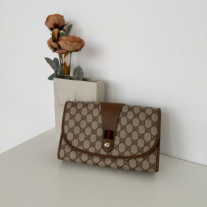 Gucci Vintage Clutch in Monogram