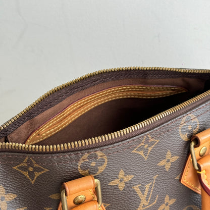 Louis Vuitton Speedy 25 Monogram