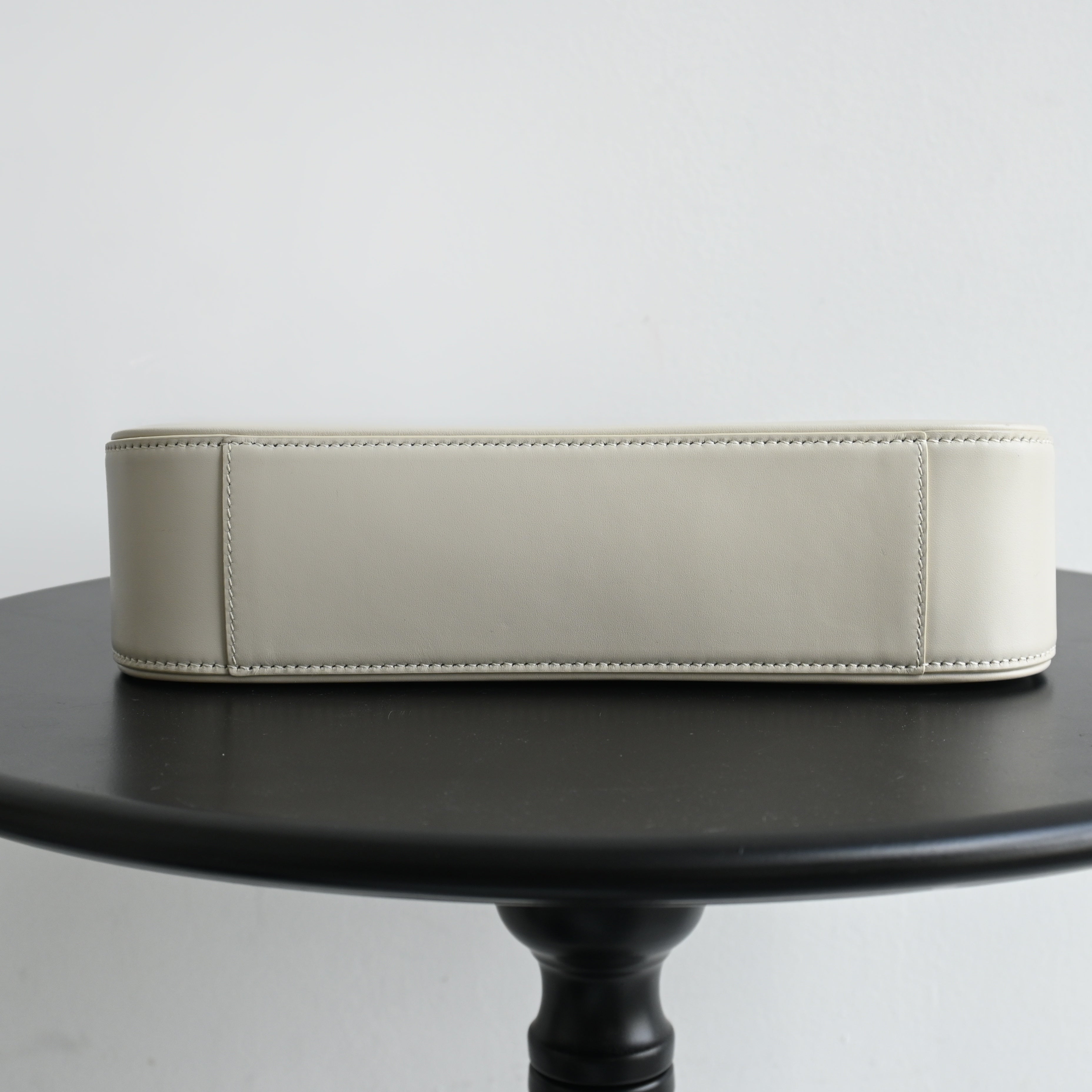 YSL Le  5 A 7 Shoulder Bag