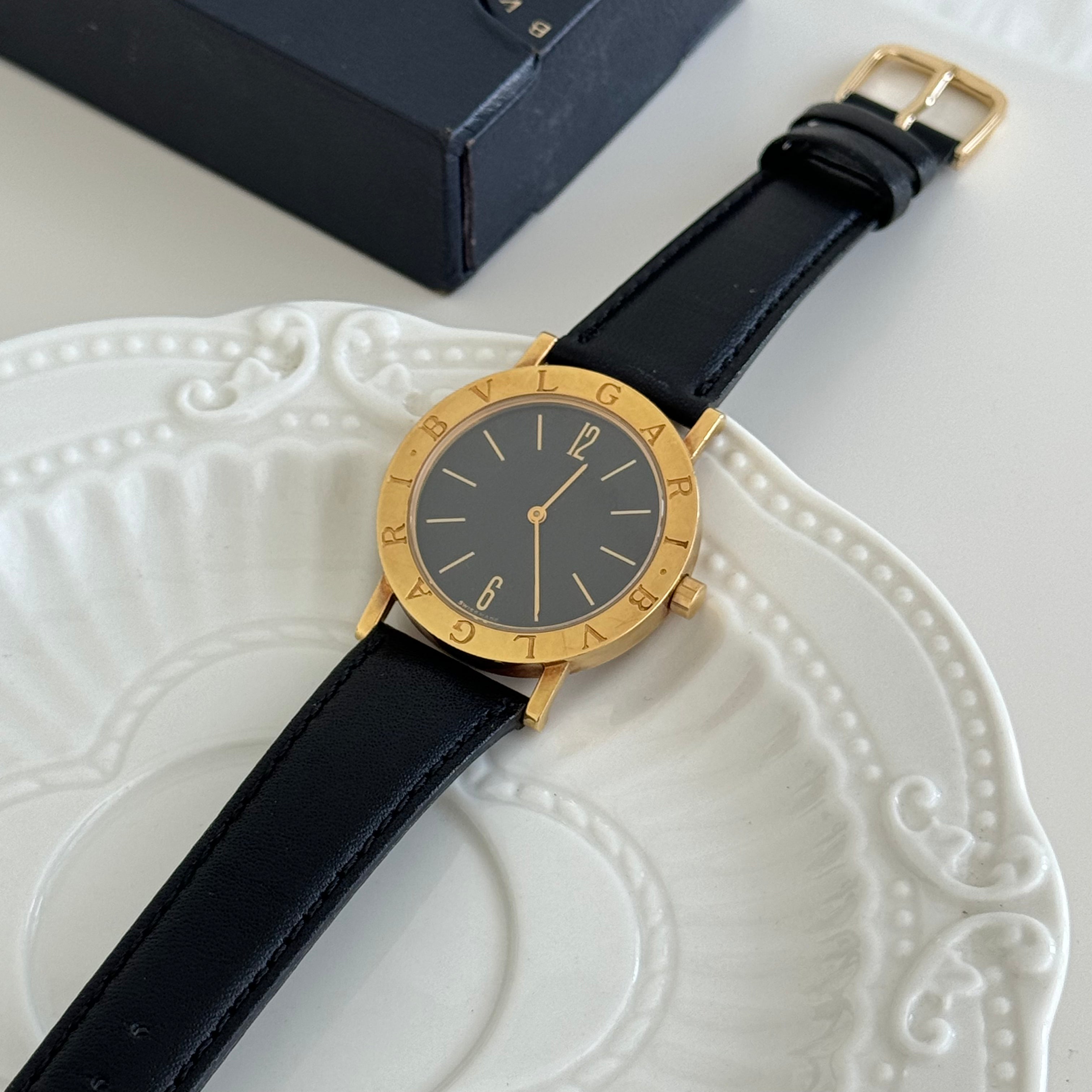 Bvlgari BB33 GL 18k Yellow Gold Men Watch - Leluxe Vintage Sdn. Bhd.