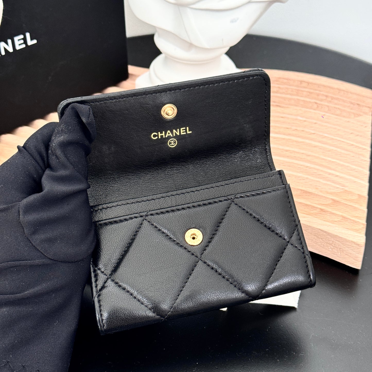 Chanel 19 Quilted Flap Cardholder