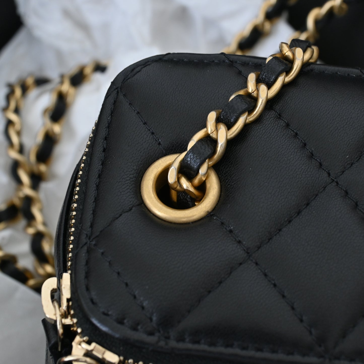 Chanel Mini Vanity Case Pearl Crush