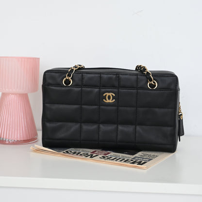 Chanel Chocolate Bar Chain Shoulder Bag