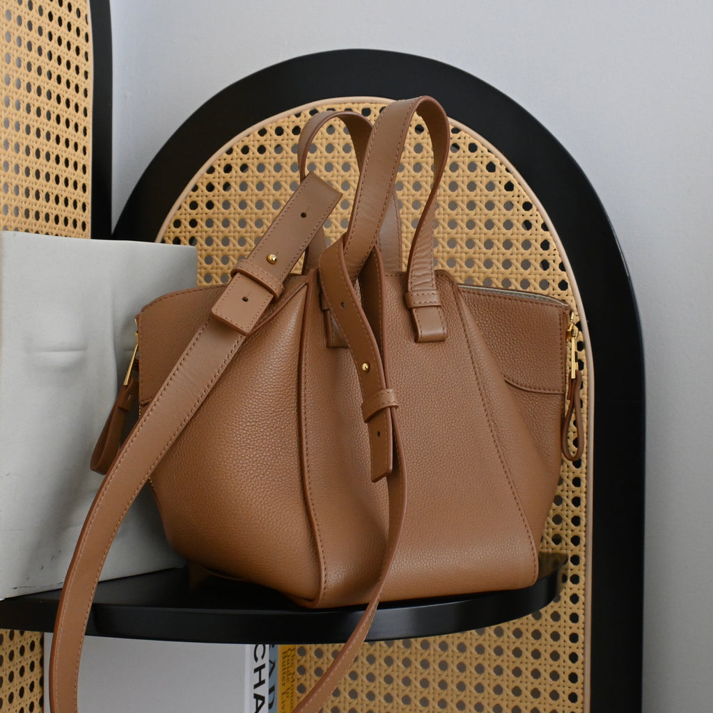 Loewe Small Hammock in Toffee - Leluxe Vintage Sdn. Bhd.
