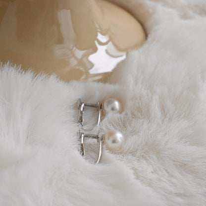 Tasaki Pearl Screw-hinge earrings