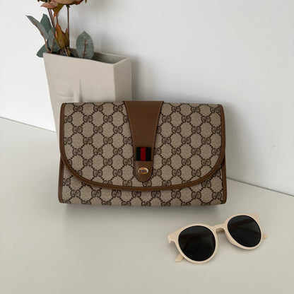 Gucci Vintage Clutch in Monogram