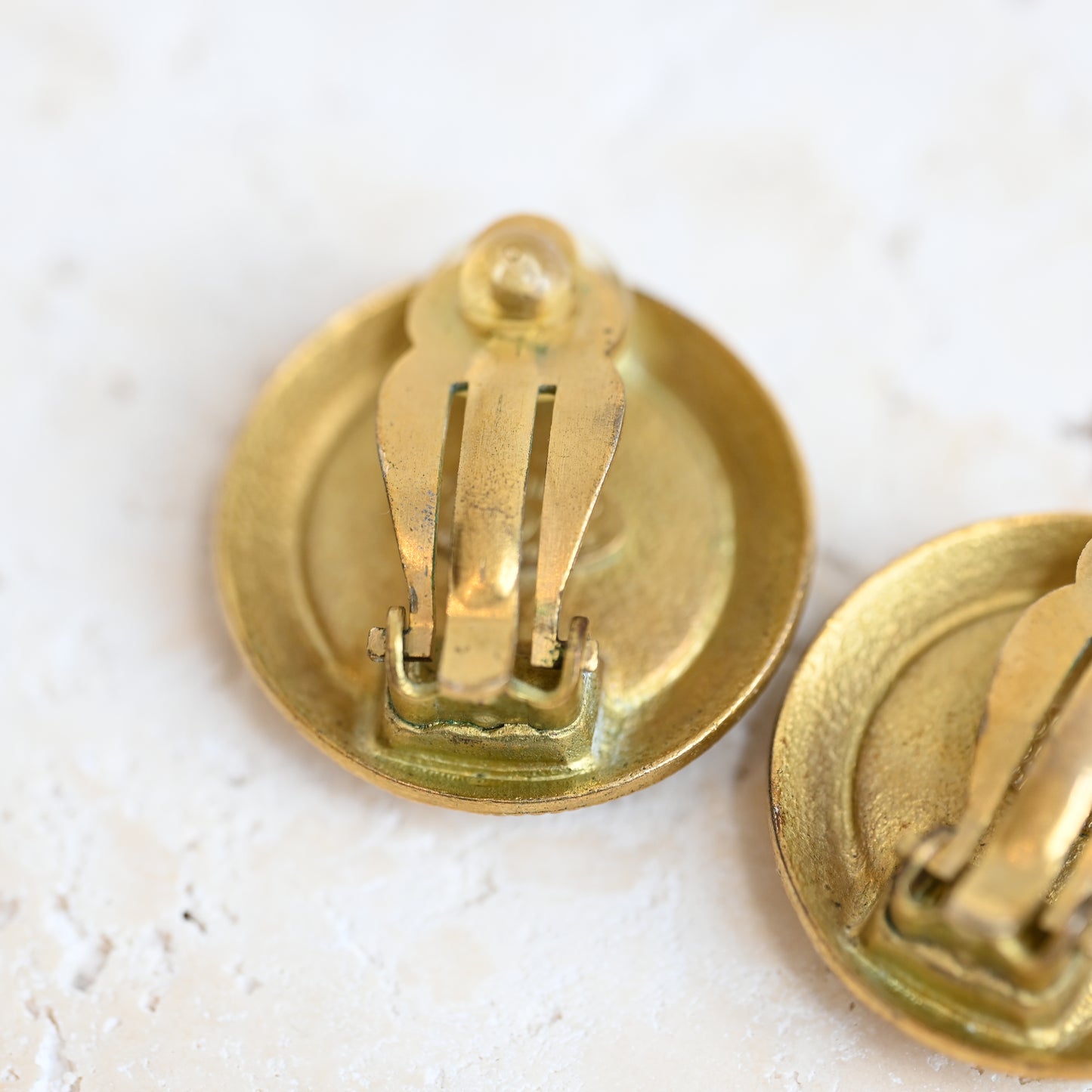 Chanel CC Button Earclip