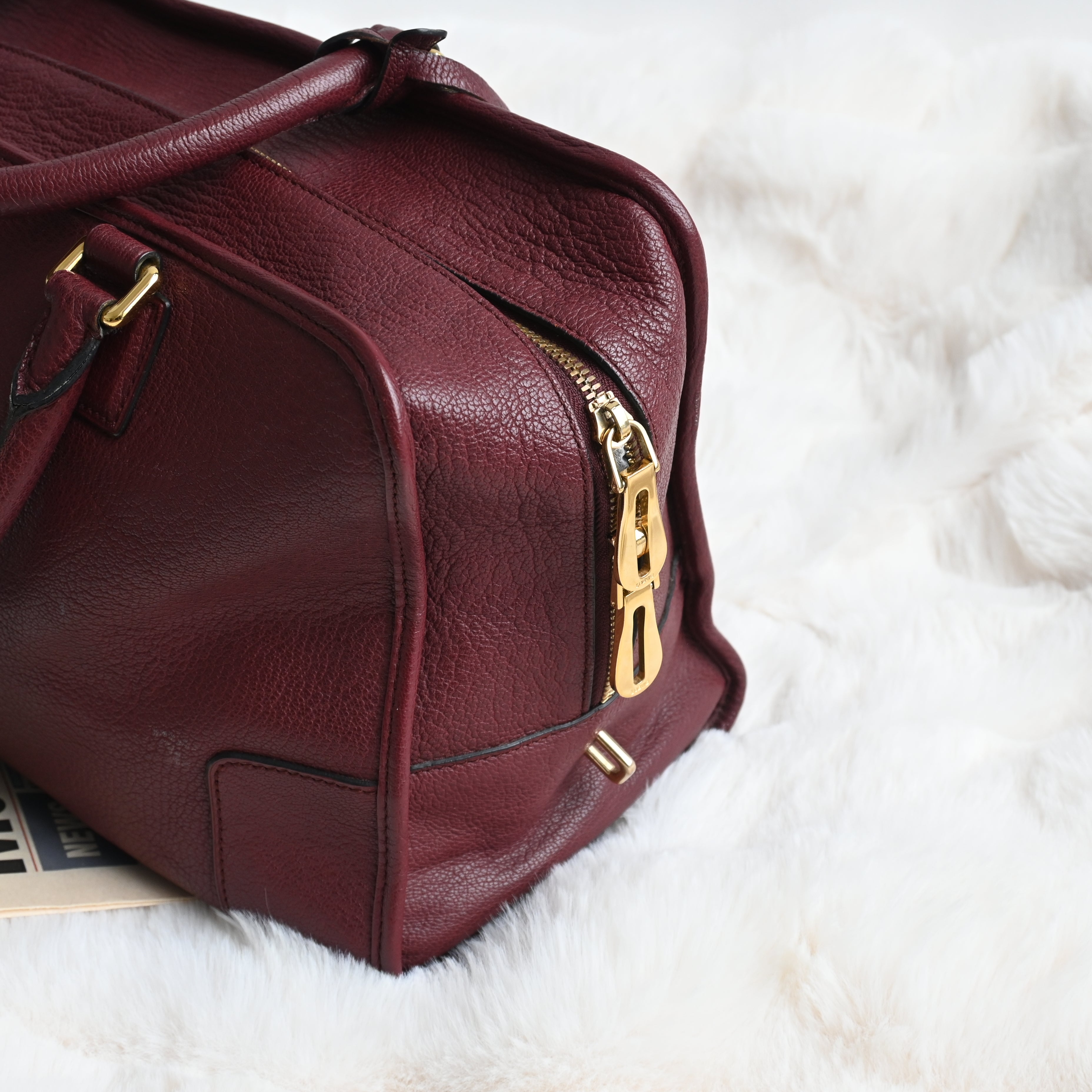 Loewe Amazona 34 - Leluxe Vintage Sdn. Bhd.